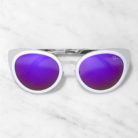 Quay Girly Talk Sunglasses - Picture 3 of 16